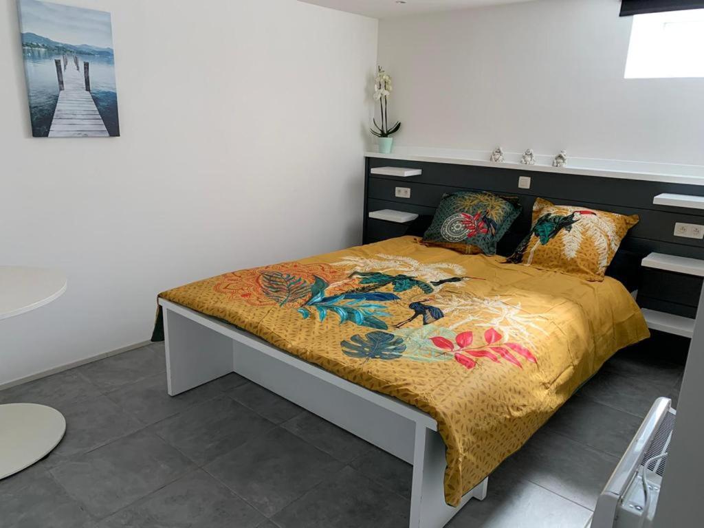 Appartement 5 Personnes Avec Acces Piscine Et Jacuzzi Villers-la-Ville Ngoại thất bức ảnh